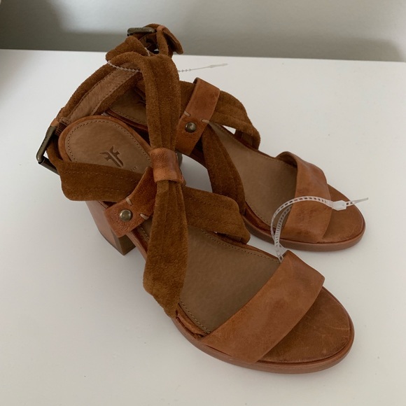 💃Host Pick Anthropologie FRYE Sandals - Picture 4 of 5